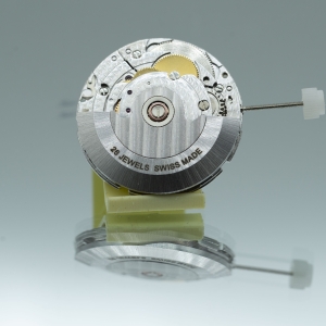 Swisstech 2824 décoré